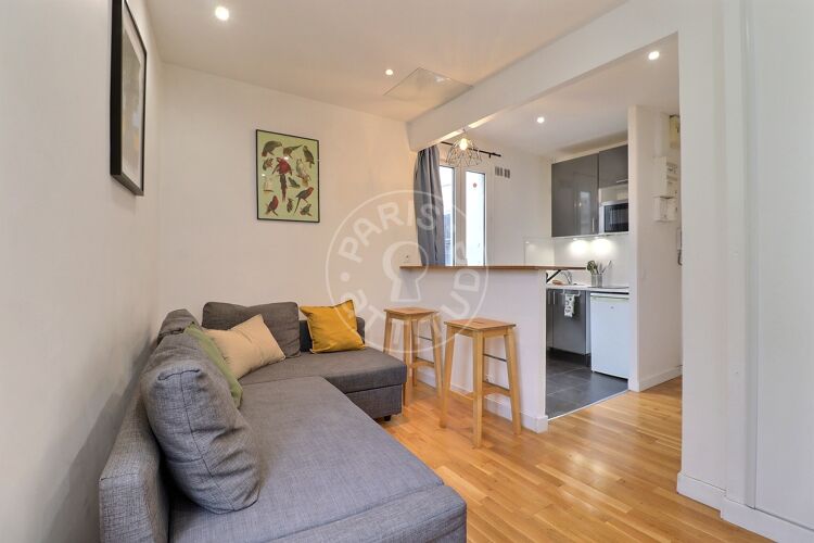Salon - Studio meublé - Paris 75017 - 17225