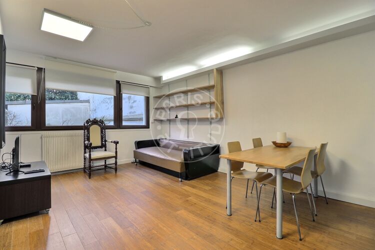 Salón - Estudio amueblado - París 75010 - 17231