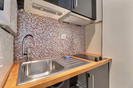 Kitchen Furnished apartment - 28m²  - 1 bedroom - Batignolles - Paris