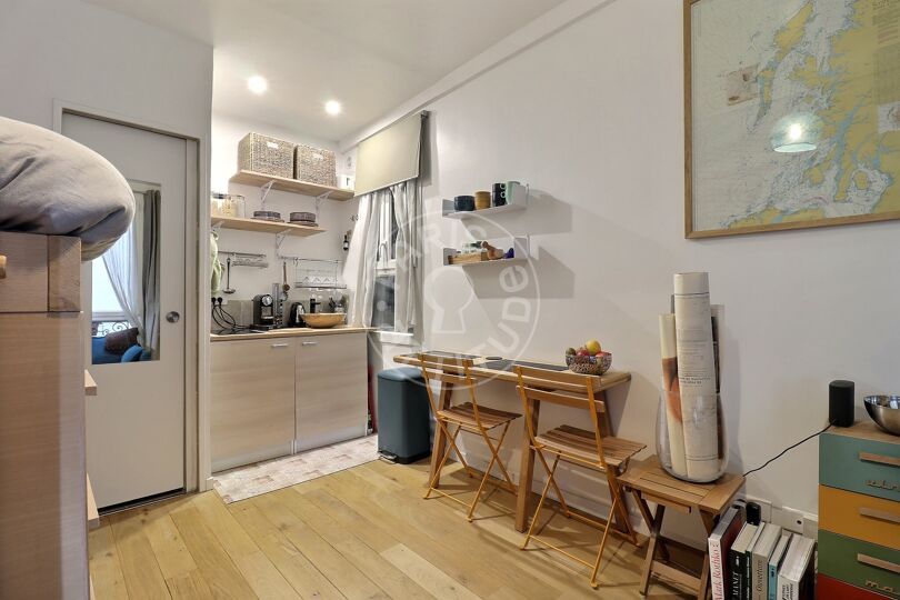 Monolocale arredato - Parigi 75010 - 17243