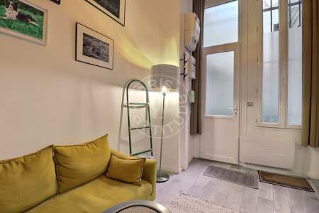 Salon Studio meublé - 17m²  - Porte de Clignancourt - Paris