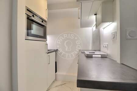 Kitchen Furnished apartment - 27m²  - 1 bedroom - Ecole Militaire / Unesco / Duroc - Paris