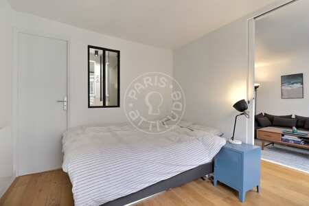 Bedroom Furnished apartment - 27m²  - 1 bedroom - Ecole Militaire / Unesco / Duroc - Paris
