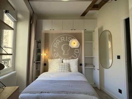 Camera da letto Appartamento arredato - 24m²  - 1 locale - Ecole Militaire / Unesco / Duroc - Parigi