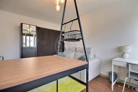 Living room Furnished studio - 22m²  - Place des Fêtes - Paris