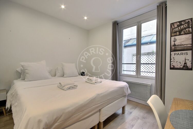 Sala - Quitinete mobiliado - Paris 75002 - 17307