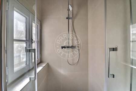 Bathroom Furnished apartment - 36m²  - 1 bedroom - Place Vendôme - Paris