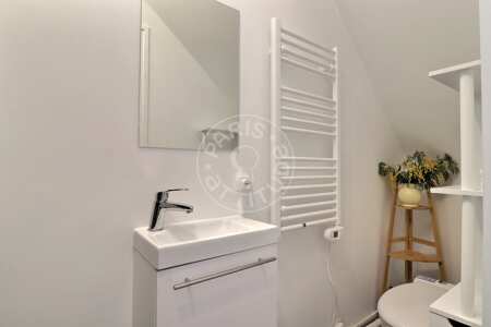 Salle de bain Studio meublé - 14m²  - Ménilmontant - Paris