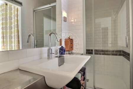 Bagno Appartamento arredato - 42m²  - 1 locale - Faubourg Saint-Martin - Parigi