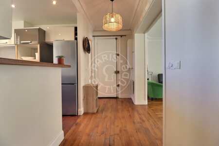 Entrance Furnished apartment - 79m² - 2 bedrooms - Porte de Versailles - Paris