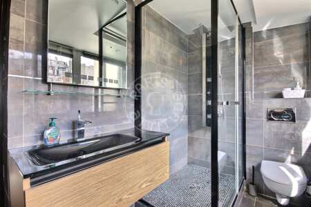 Casa de banho Quitinete mobilado - 35m²  - Porte Maillot / Palais des Congrès - Paris