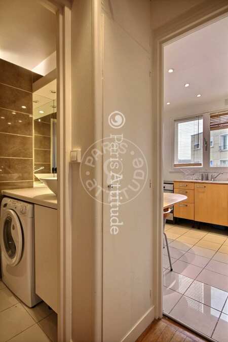 Entrada Apartamento mobilado - 42m²  - 1 quarto - Ledru-Rollin - Paris