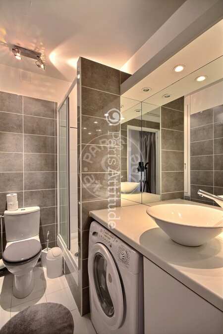 Casa de banho Apartamento mobilado - 42m²  - 1 quarto - Ledru-Rollin - Paris