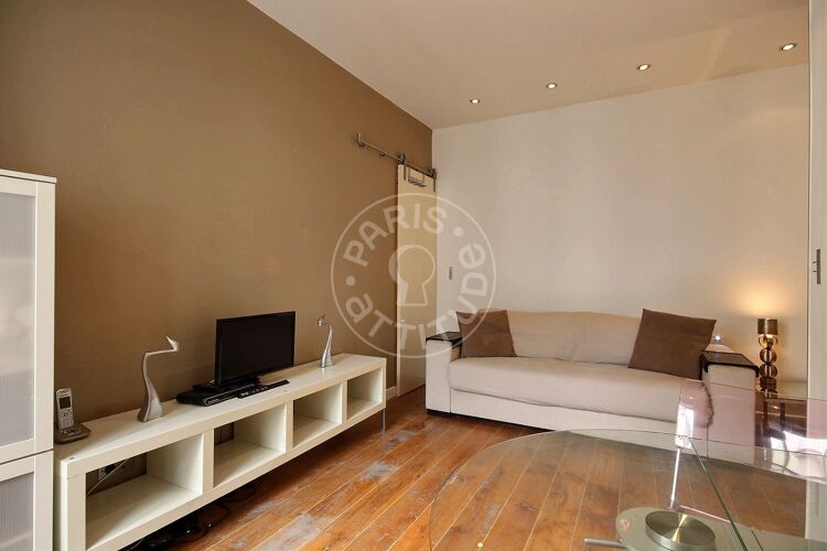 Sala - Quitinete mobiliado - Paris 75010 - 1834