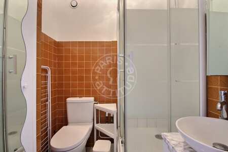 Salle de bain Studio meublé - 17m²  - Bastille - Paris