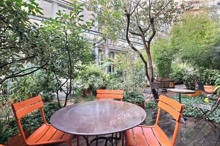 undefined Furnished loft - 150m²  - 3 bedrooms - Belleville - Paris