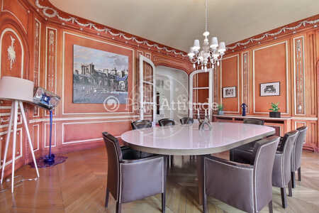 Dining room Furnished apartment - 330m² - 5 bedrooms and more - Miromesnil - Paris