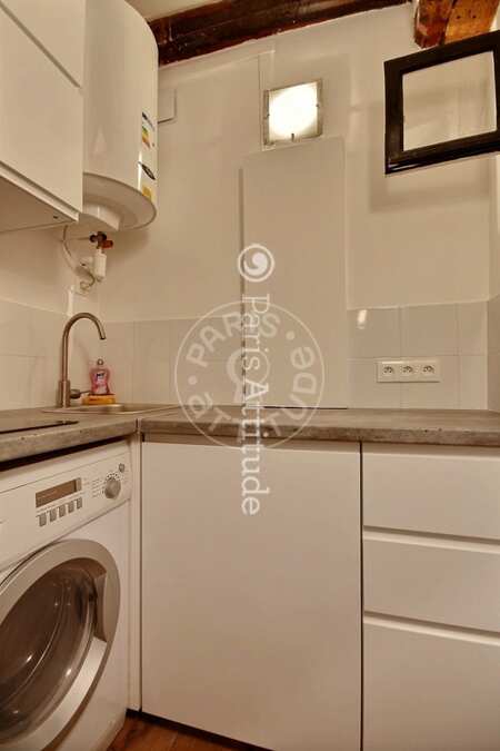 Kitchen Furnished studio - 18m²  - Montorgueil - Paris