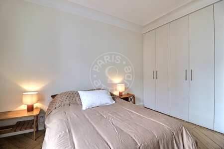 Camera da letto Appartamento arredato - 64m²  - 1 locale - Tour Eiffel - Parigi