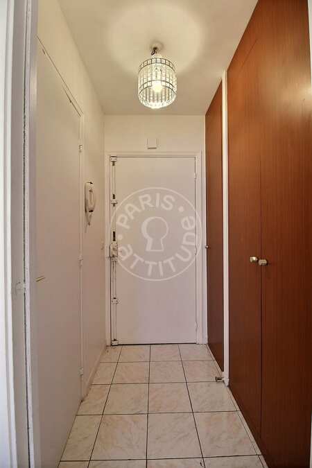 Entrée Studio meublé - 30m²  - Neuilly-sur-Seine - Paris