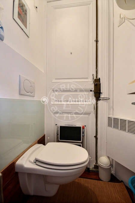 Toilettes Studio meublé - 20m²  - Poissonnière - Paris