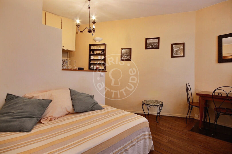 Estudio amueblado - París 75009 - 2168