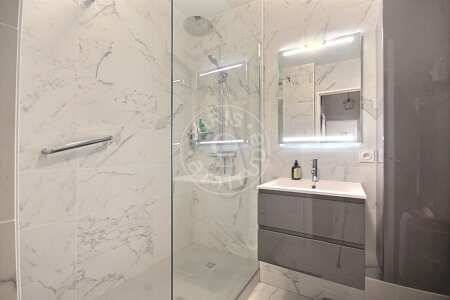 Casa de banho Apartamento mobilado - 66m²  - 2 quartos - Bastille - Paris