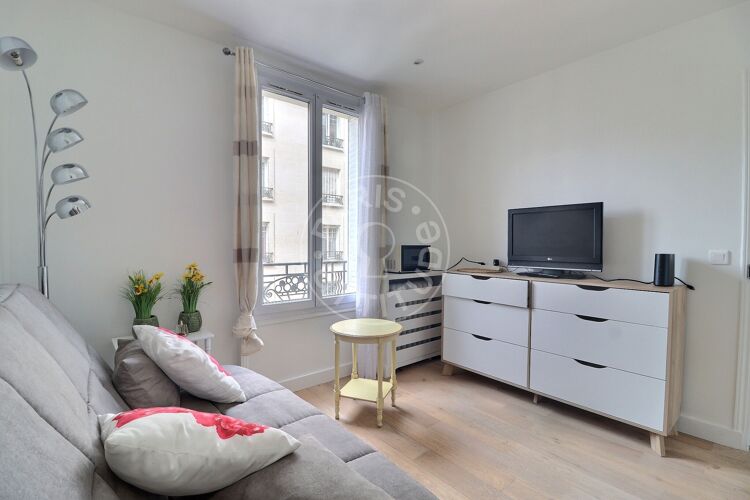 Salon - Studio meublé - Paris 75015 - 22755