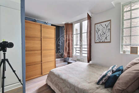 Bedroom Furnished apartment - 28m²  - 1 bedroom - Temple - Paris