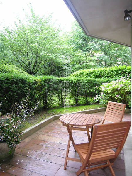 Terrace Furnished apartment - 42m² - 1 bedroom - Porte Maillot / Palais des Congrès - Paris