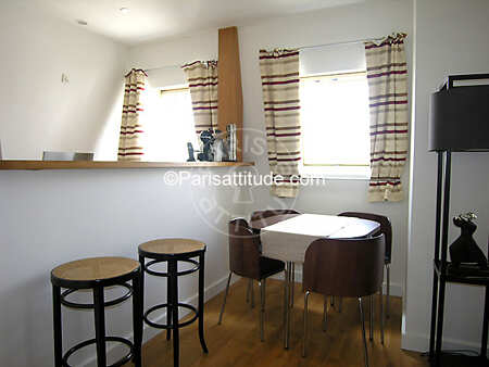 Sala da pranzo Mansardato arredato - 35m² - Arc de Triomphe - Parigi