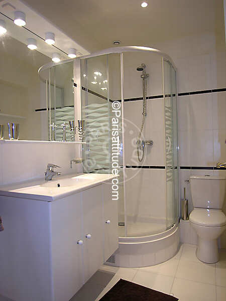 Bagno Mansardato arredato - 35m² - Arc de Triomphe - Parigi
