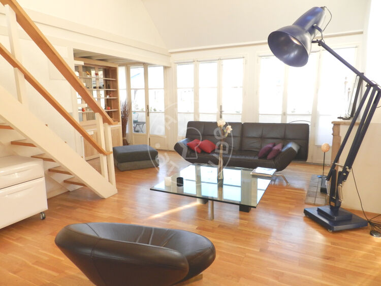 Living room - Furnished 1 bedroom - Paris 75004 - 2500