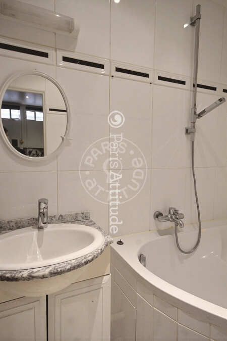 Bathroom Furnished studio - 30m²  - Victor Hugo - Paris