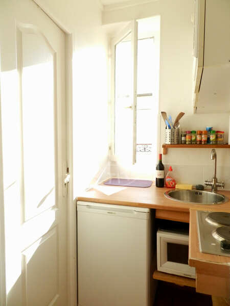 Cocina Piso amueblado - 25m²  - 1 dormitorio - Buttes-Chaumont - París