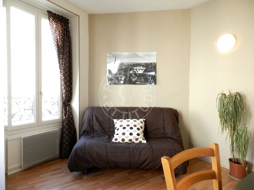1 dormitorio amueblado - París 75010 - 2531