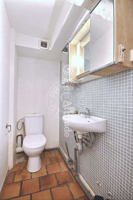 Bathroom Furnished studio alcove - 25m²  - Montorgueil - Paris