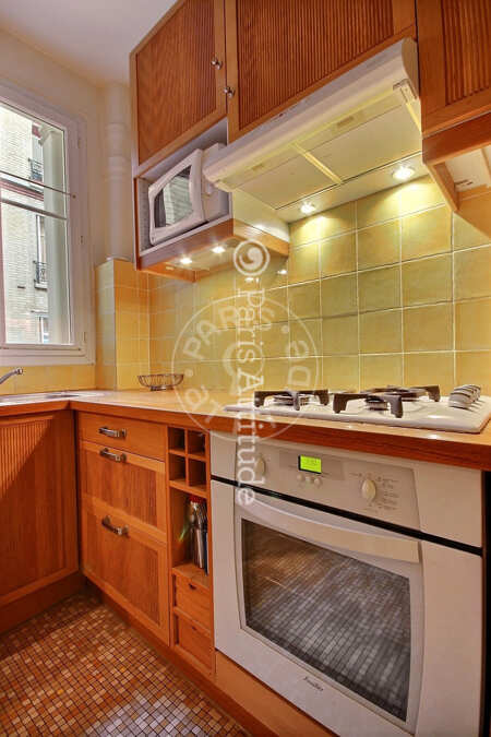 Kitchen Furnished apartment - 69m²  - 2 bedrooms - Tour Eiffel - Paris