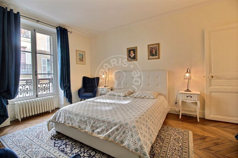 Furnished 2 bedrooms - Paris 75008 - 2694