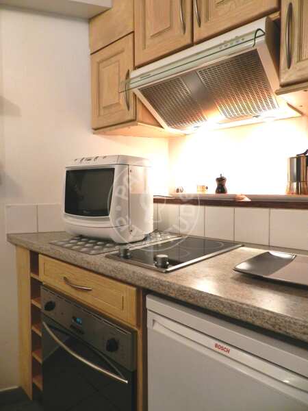 Kitchen Furnished apartment - 58m²  - 2 bedrooms - Centre George Pompidou - Paris