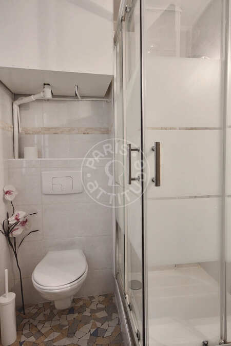 Salle de bain Appartement meublé - 29m²  - 1 chambre - Châtelet - Paris