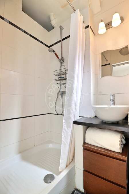 Casa de banho Apartamento mobilado - 31m²  - 1 quarto - Jardin du Luxembourg - Paris