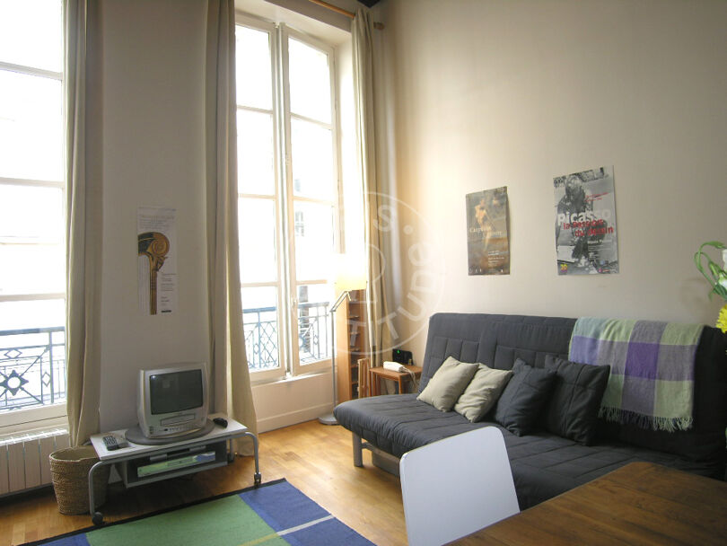 Quitinete mobiliado - Paris 75002 - 2834