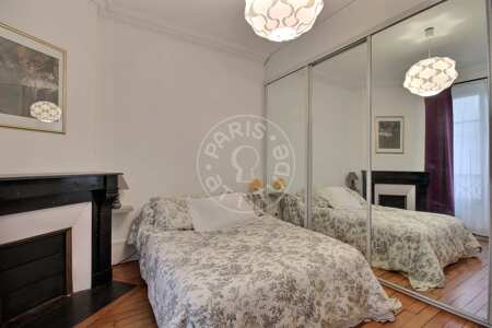 Bedroom Furnished apartment - 42m²  - 1 bedroom - Batignolles - Paris