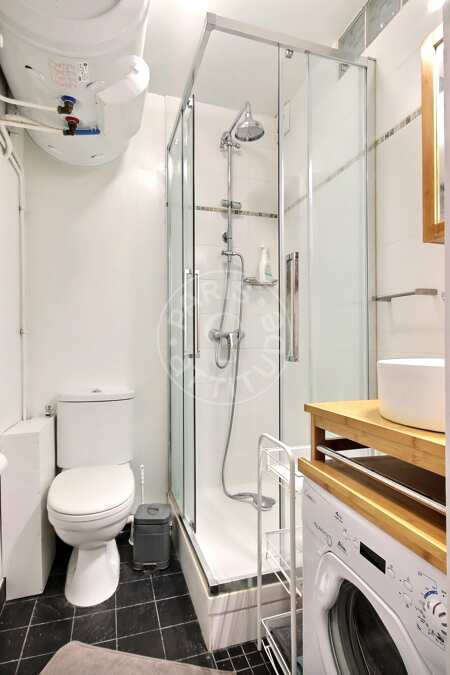 Salle de bain Studio meublé - 16m²  - Saint Placide - Paris