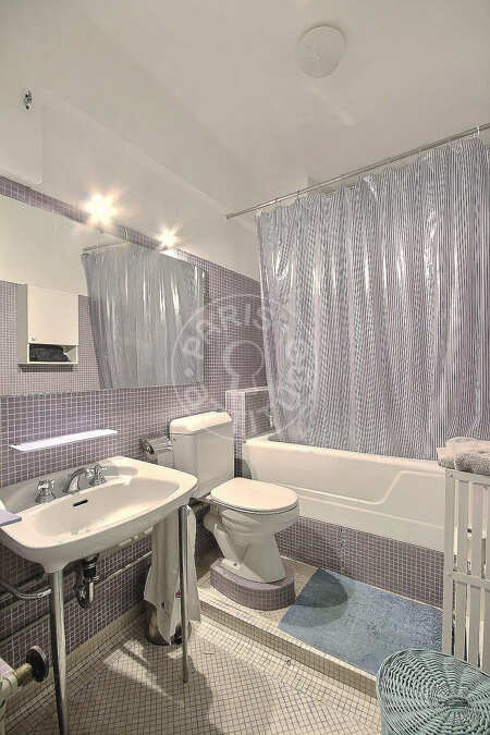 Casa de banho Duplex mobilado - 140m²  - 3 quartos - Ile Saint-Louis - Paris