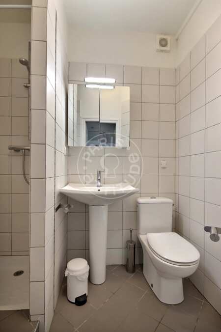 Salle de bain Appartement meublé - 40m²  - 1 chambre - Mirabeau - Paris