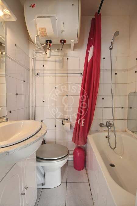 Badezimmer Möblierte studio - 24m²  - Porte de Clichy - Paris