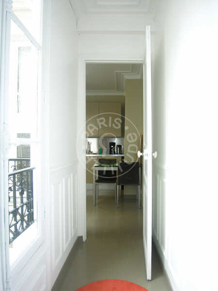 Entrance Furnished studio - 27m²  - Temple - Paris