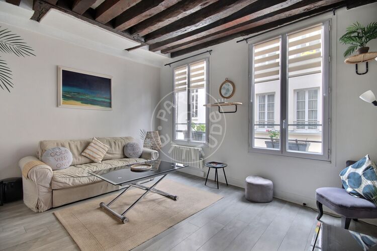 Sala - 1 quarto mobiliado - Paris 75004 - 3418
